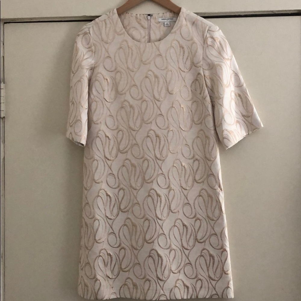 Banana Republic vintage cream and gold mini dress